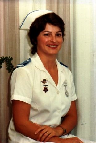 Brenda McAlpine qualified as a Registered Nurse in 1980